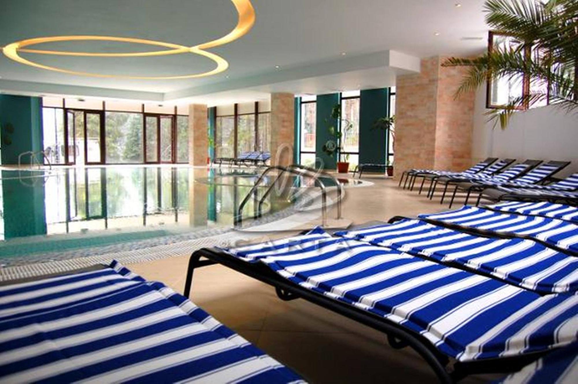 Hotel Hart Predeal Esterno foto