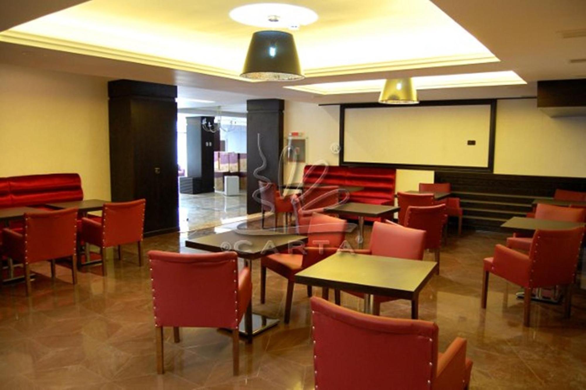 Hotel Hart Predeal Esterno foto