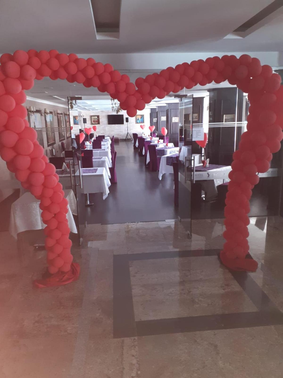 Hotel Hart Predeal Esterno foto