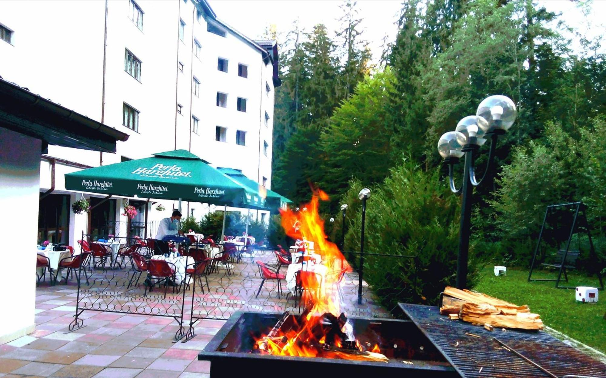 Hotel Hart Predeal Esterno foto